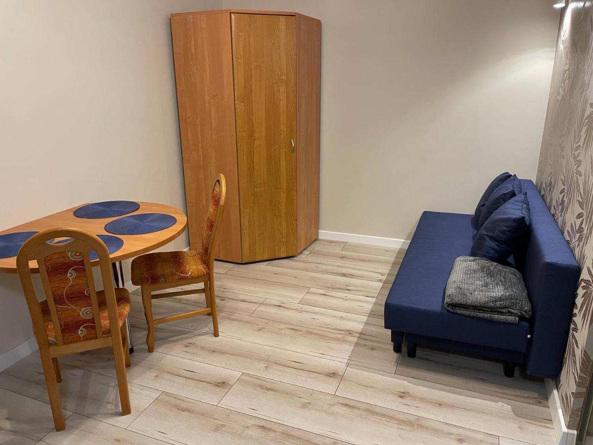 Apartament Puscha キェルツェ エクステリア 写真